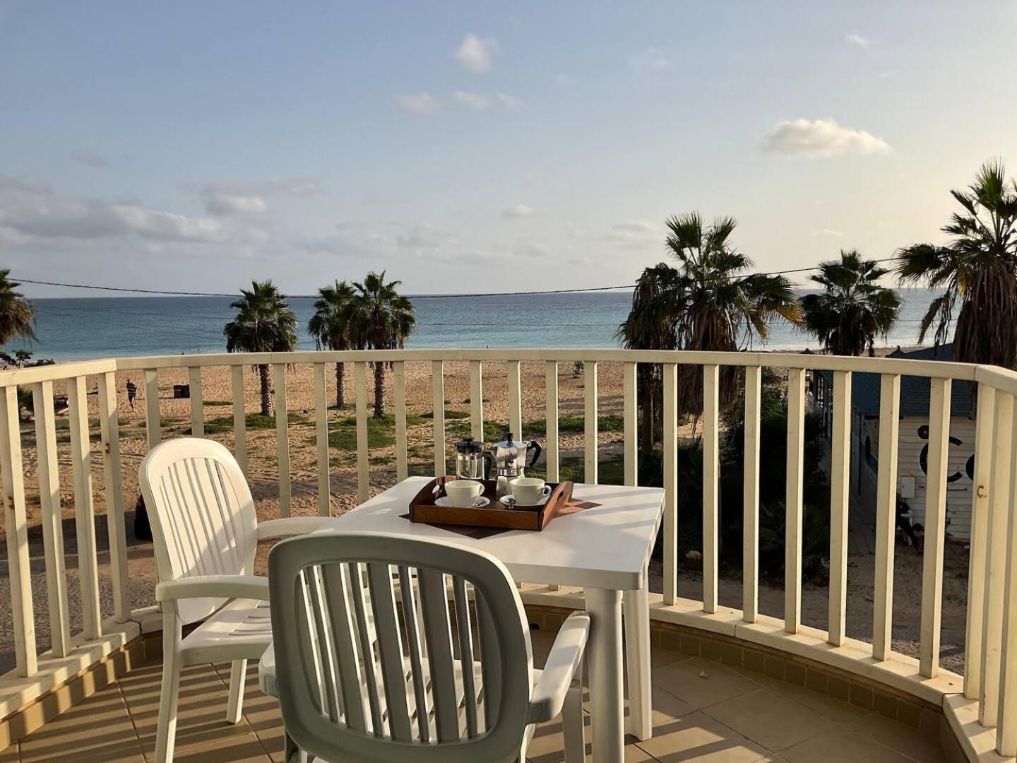 Leme Bedje Sea View - By Bobbywashere سانتا ماريا المظهر الخارجي الصورة