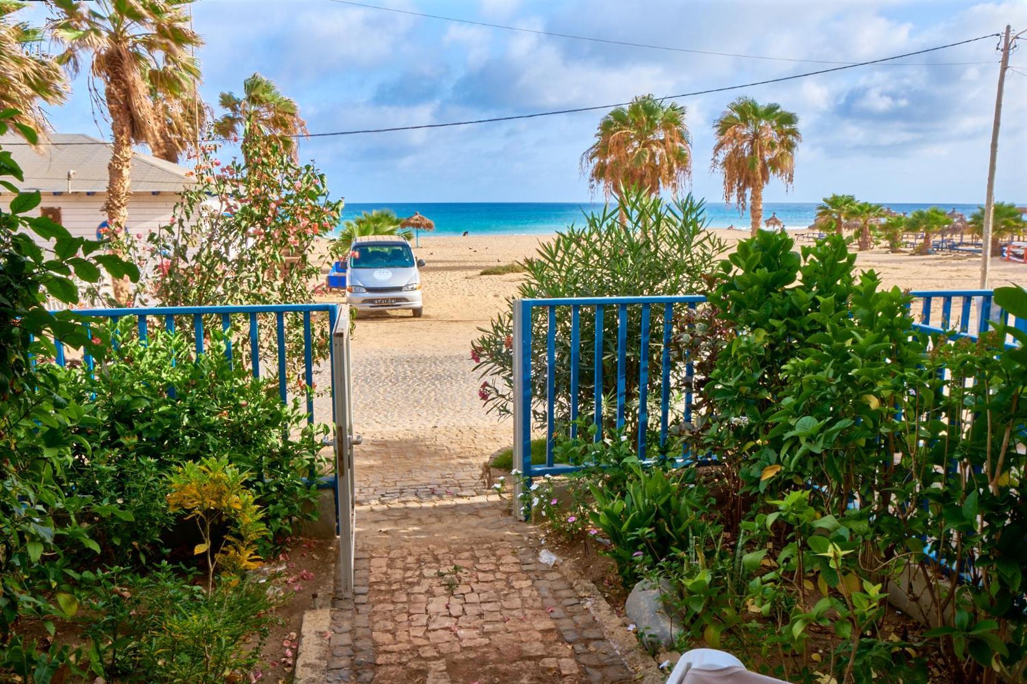 Leme Bedje Sea View - By Bobbywashere سانتا ماريا المظهر الخارجي الصورة