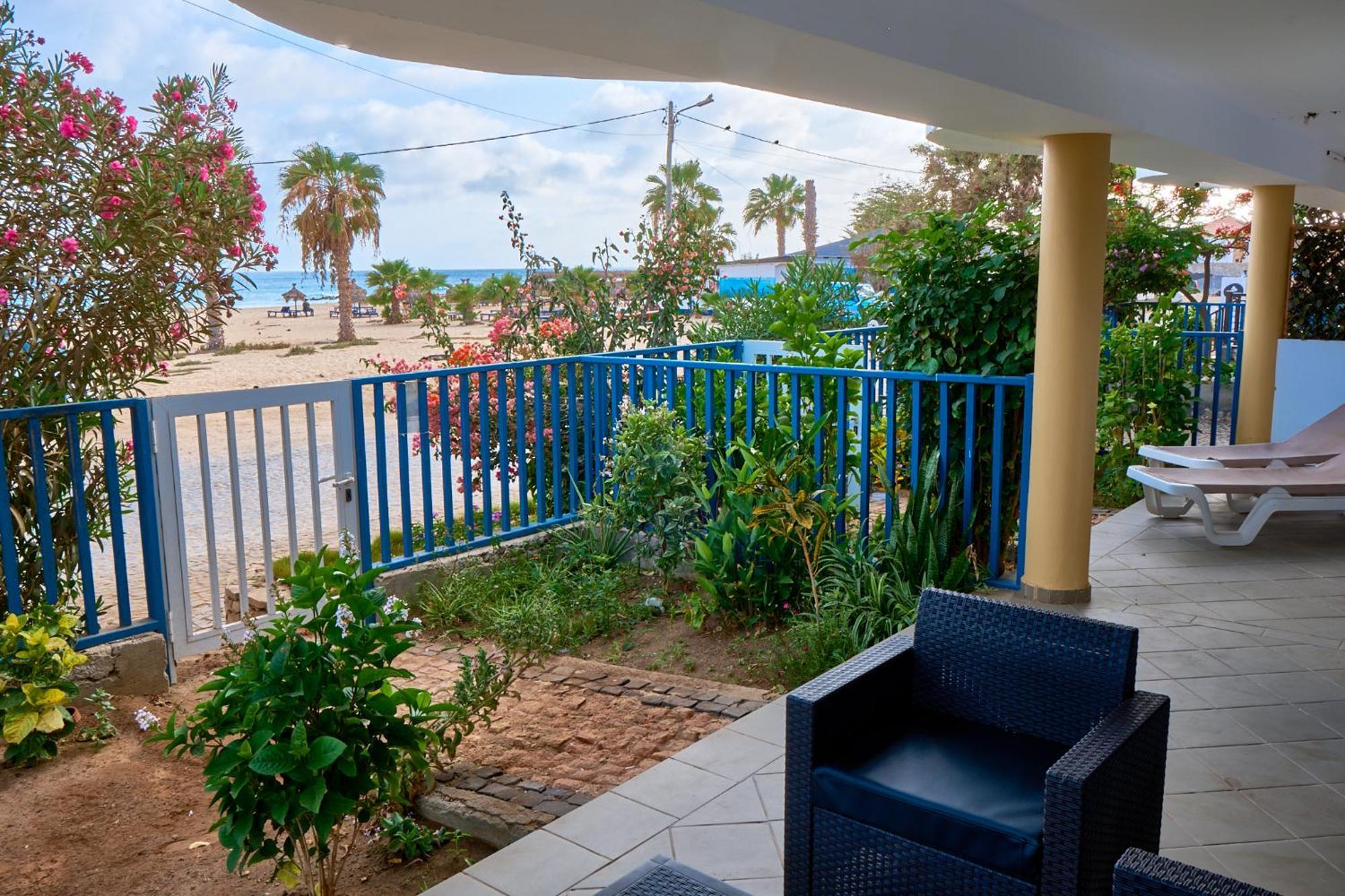Leme Bedje Sea View - By Bobbywashere سانتا ماريا المظهر الخارجي الصورة